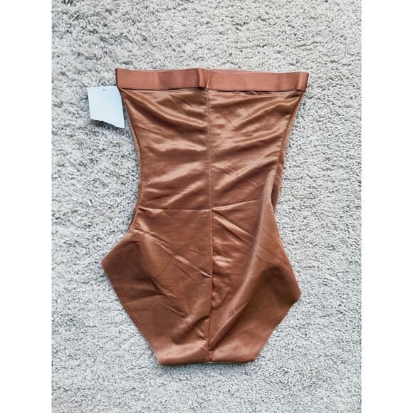 SKIMS Barely There High Waist Brief XS Bronze Underwear Shapewear Compression - Picture 4 of 7